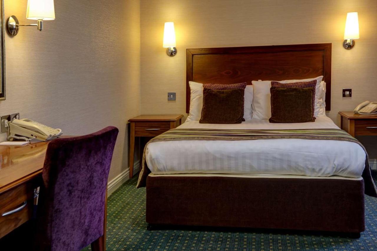 The Bull Hotel; Sure Hotel Collection By Best Western Peterborough Ngoại thất bức ảnh