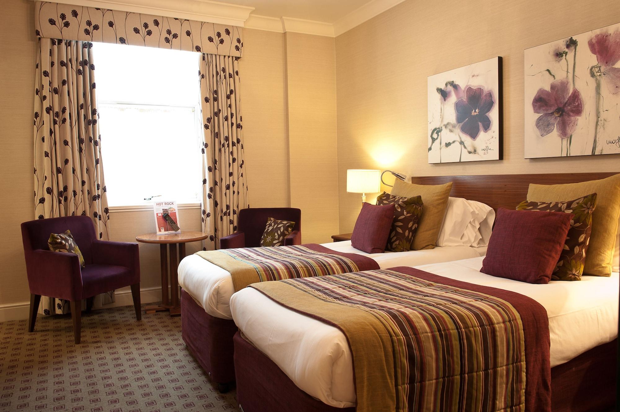 The Bull Hotel; Sure Hotel Collection By Best Western Peterborough Ngoại thất bức ảnh
