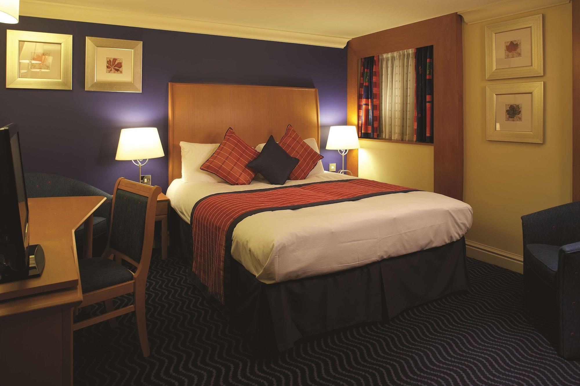 The Bull Hotel; Sure Hotel Collection By Best Western Peterborough Phòng bức ảnh