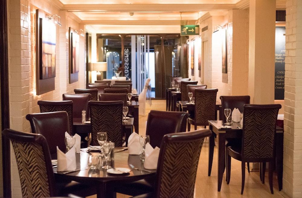 The Bull Hotel; Sure Hotel Collection By Best Western Peterborough Ngoại thất bức ảnh