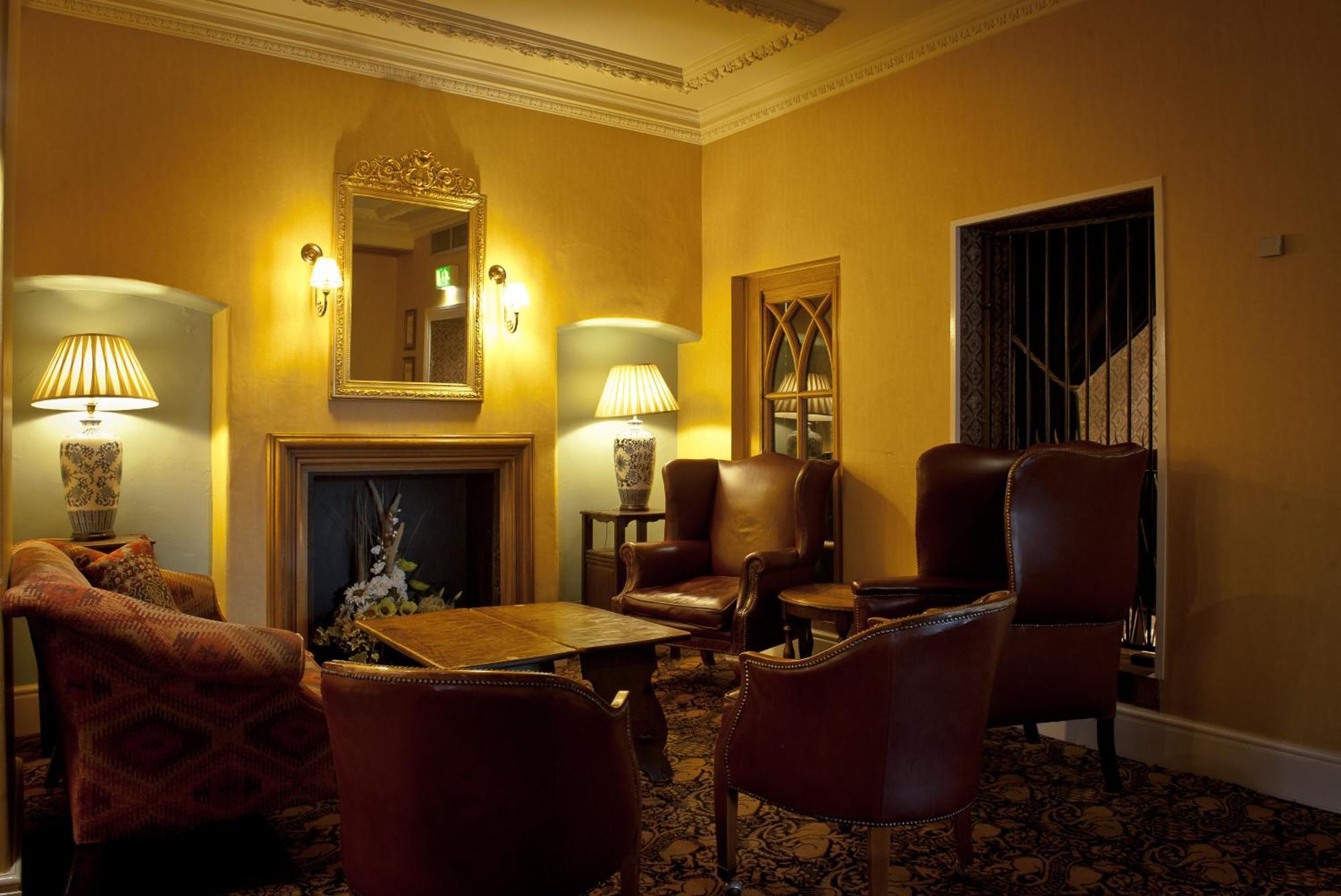 The Bull Hotel; Sure Hotel Collection By Best Western Peterborough Ngoại thất bức ảnh