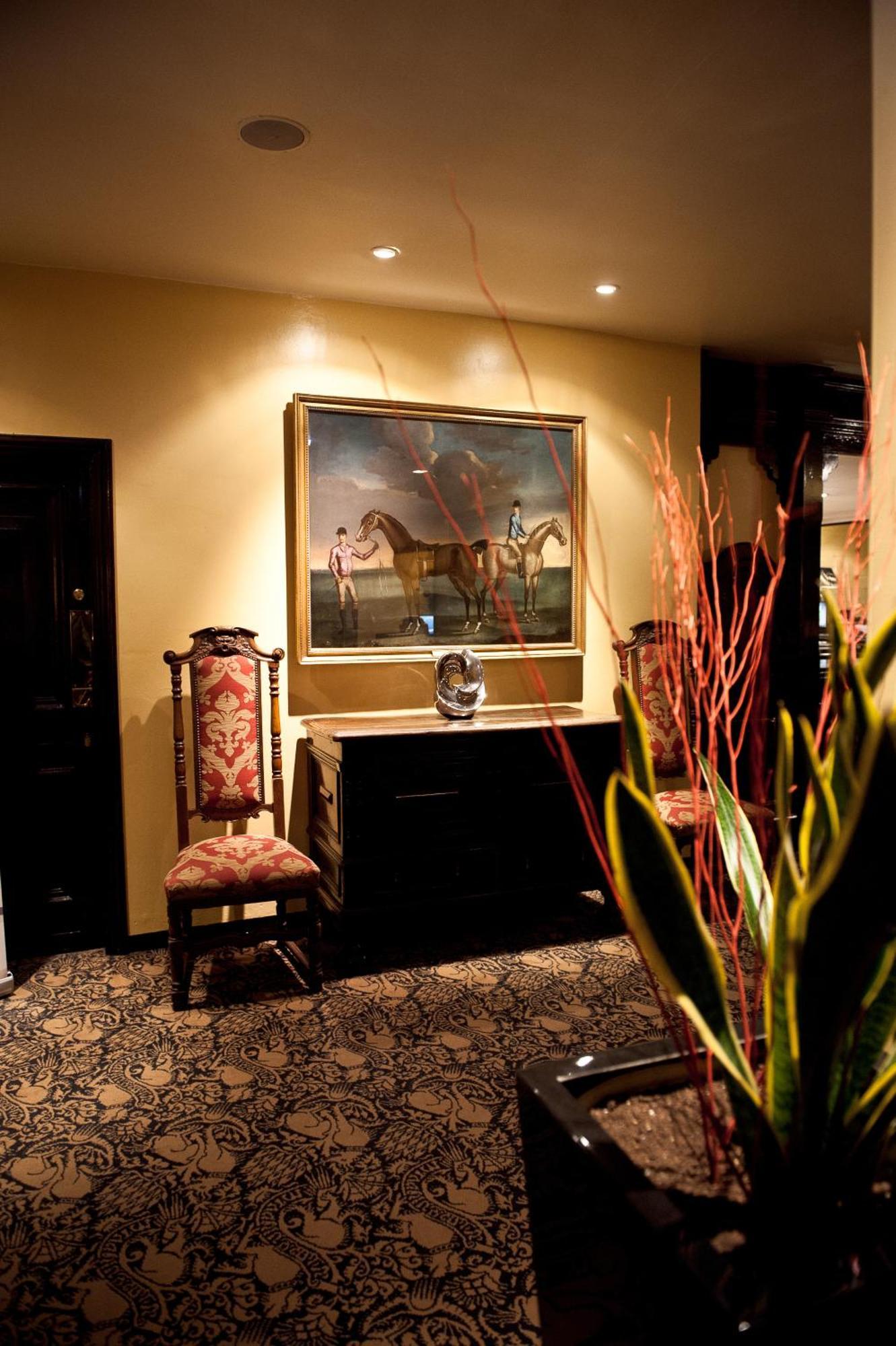 The Bull Hotel; Sure Hotel Collection By Best Western Peterborough Ngoại thất bức ảnh