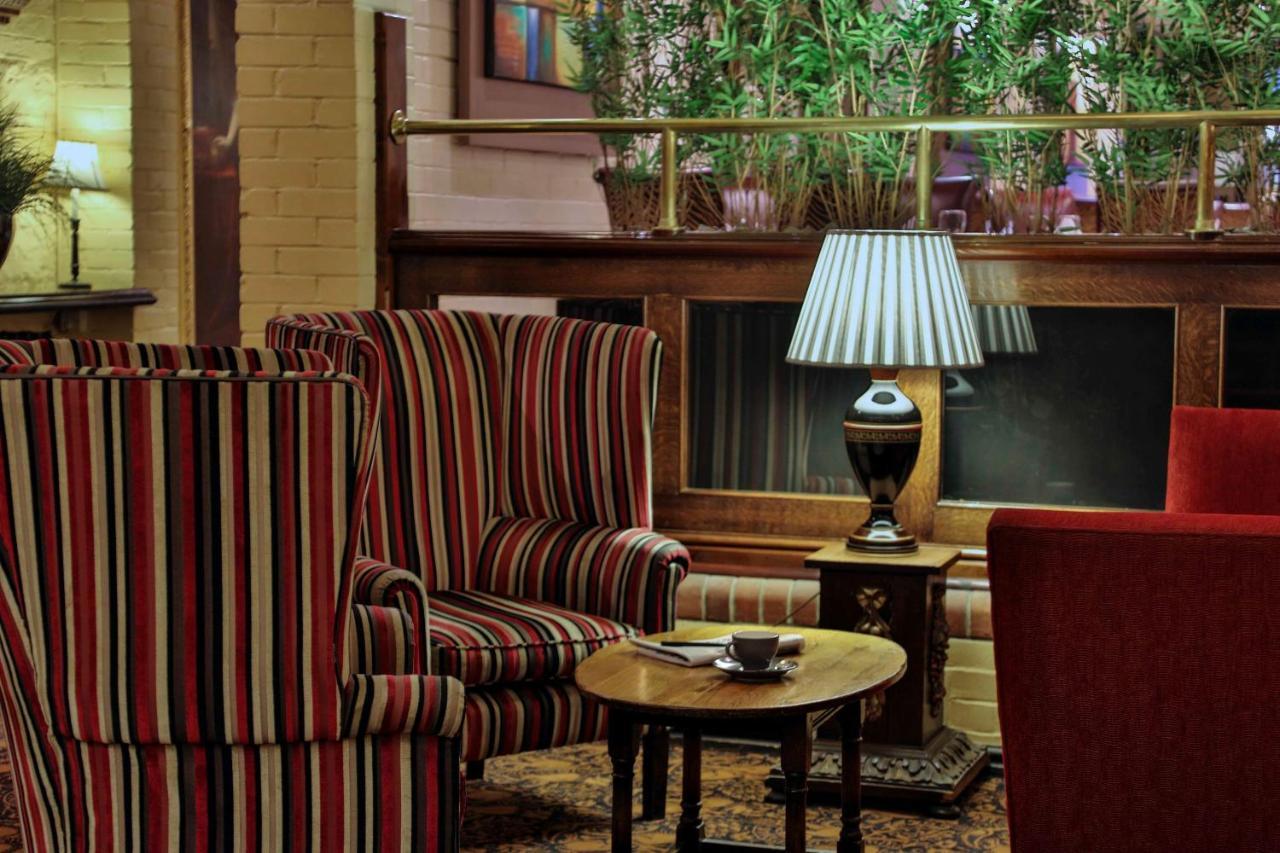 The Bull Hotel; Sure Hotel Collection By Best Western Peterborough Ngoại thất bức ảnh