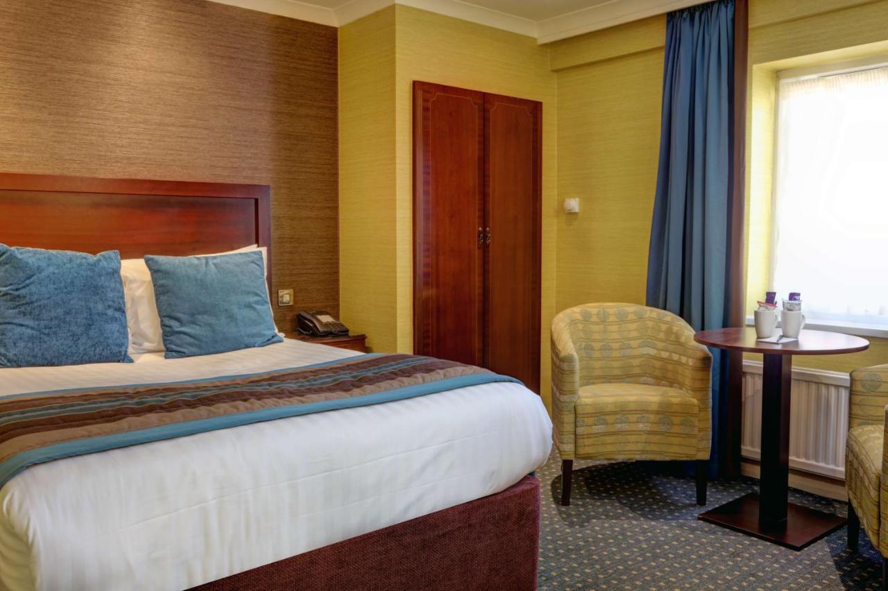 The Bull Hotel; Sure Hotel Collection By Best Western Peterborough Ngoại thất bức ảnh